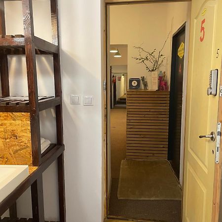 Victoria Poshtel Bucharest 호스텔 외부 사진