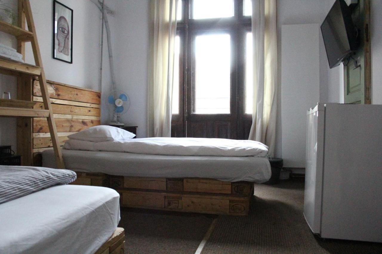 Victoria Poshtel Bucharest 호스텔 외부 사진