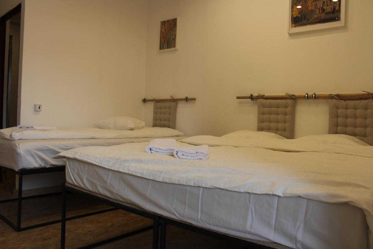 Victoria Poshtel Bucharest 호스텔 외부 사진